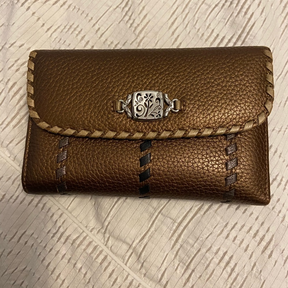 Brighton wallet